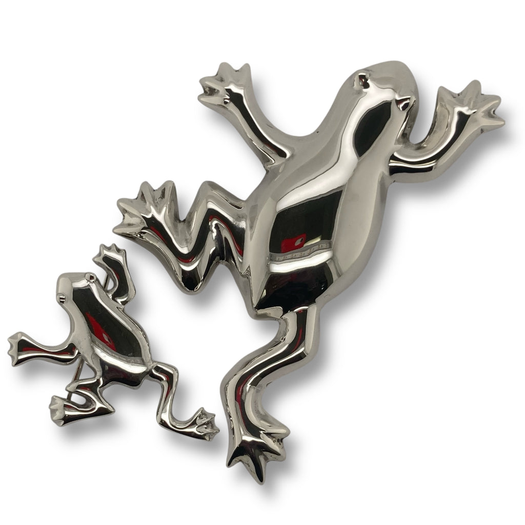 Frogs Pin